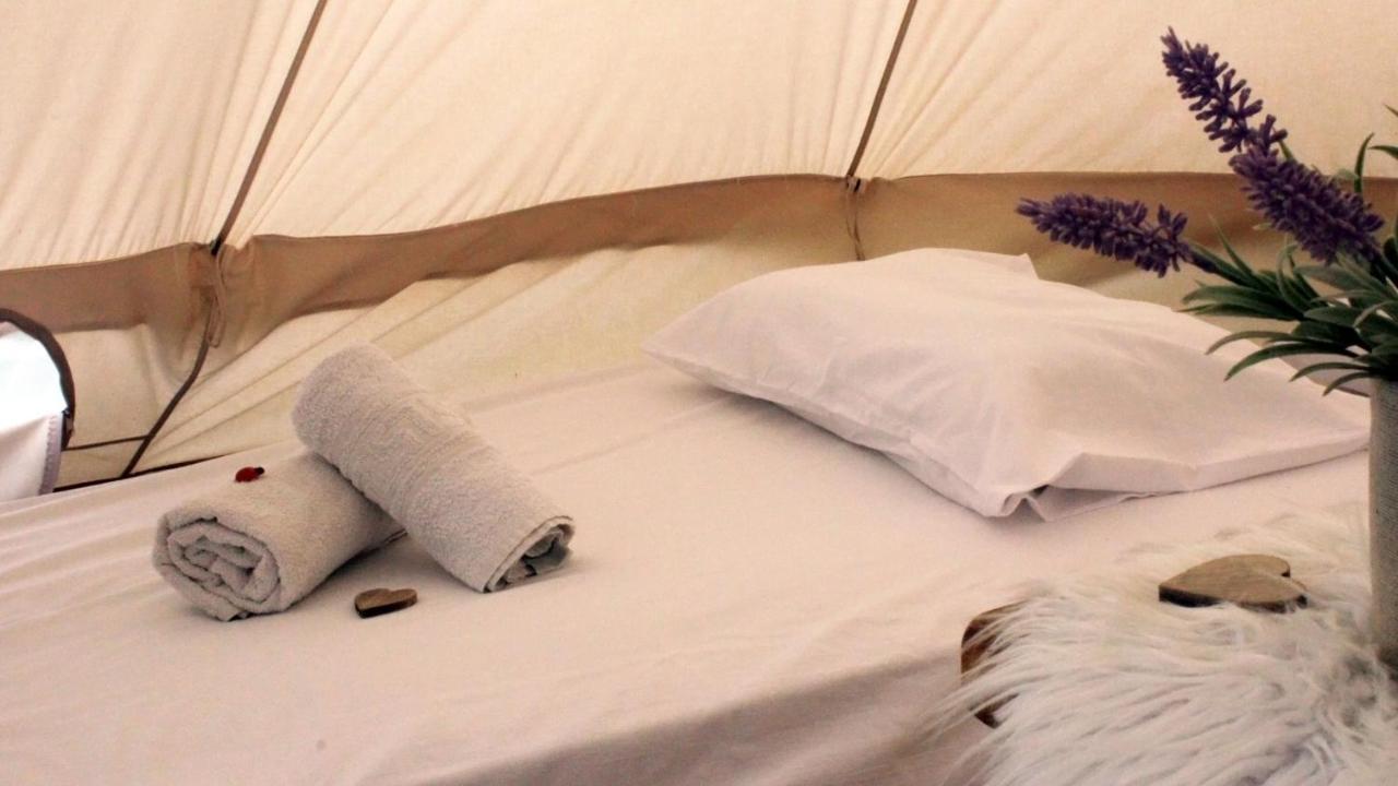 Queens Luxury Glamping Paleókasztro Kültér fotó