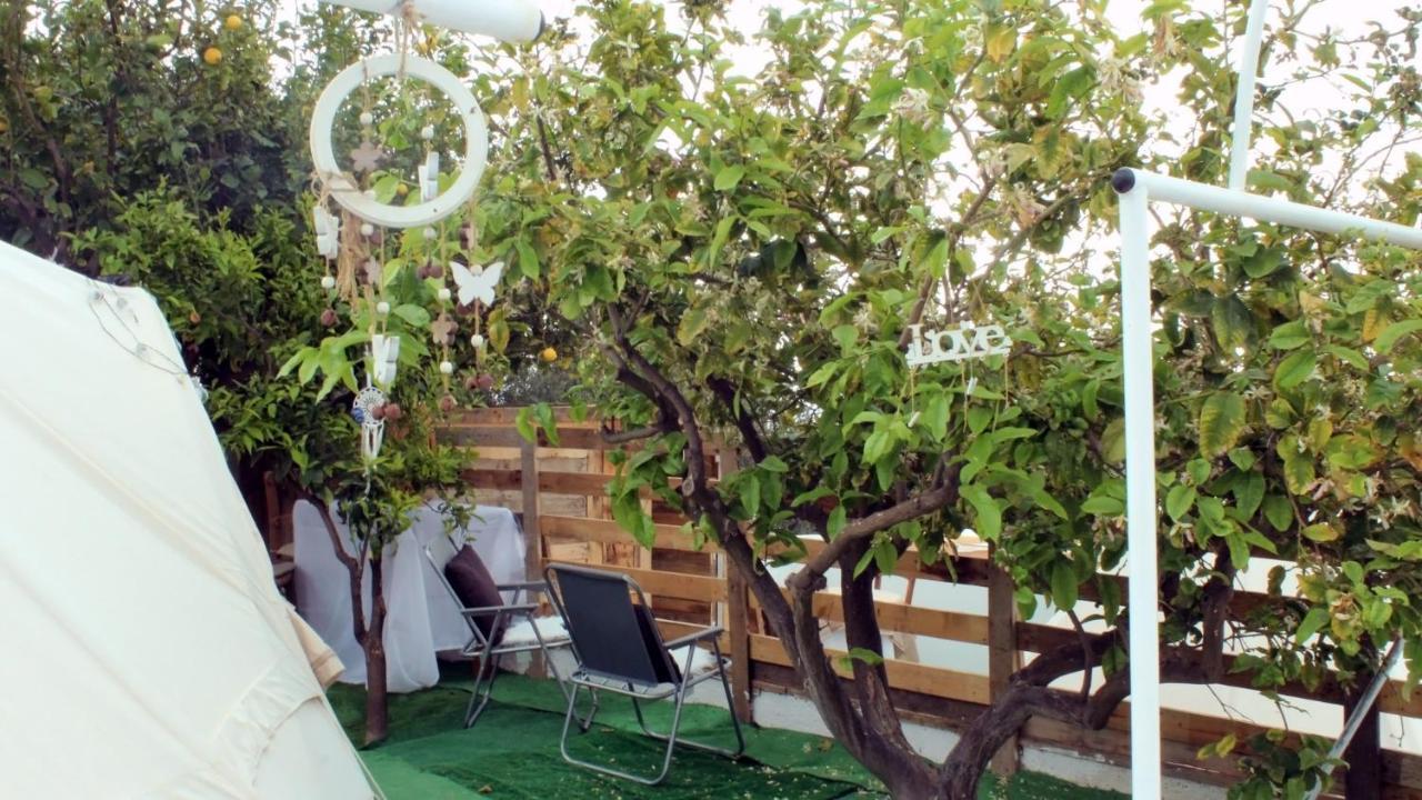 Queens Luxury Glamping Paleókasztro Kültér fotó
