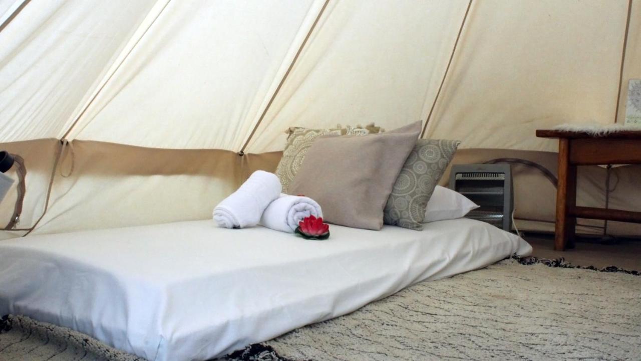 Queens Luxury Glamping Paleókasztro Kültér fotó