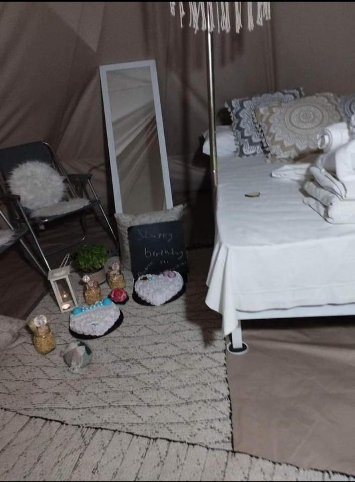 Queens Luxury Glamping Paleókasztro Kültér fotó